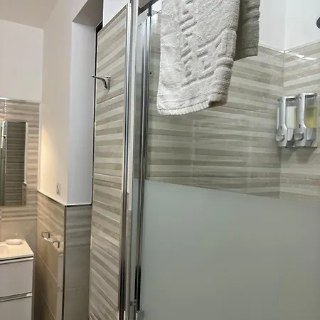 Ferienwohnung L'Arco Di Porta Lecce Brindisi Exterior foto