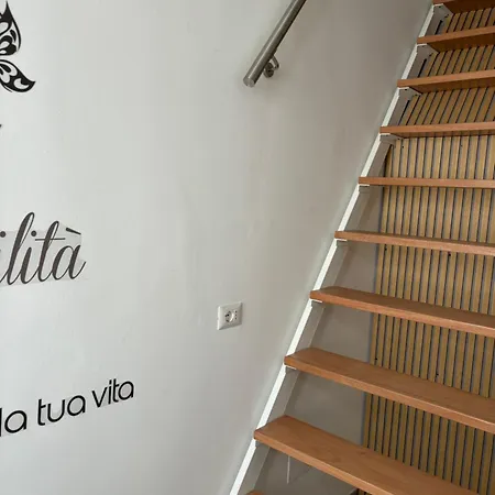Ferienwohnung L'Arco Di Porta Lecce Brindisi Exterior foto