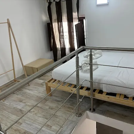 Ferienwohnung L'Arco Di Porta Lecce Brindisi Exterior foto